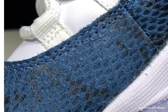 Jordan 11 'Blue Snakeskin' Air Low CD6846-102 CD6846-102 0303